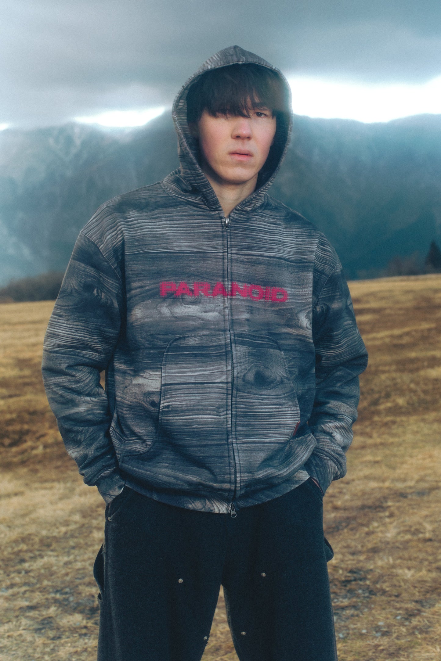 GRAIN ZIP HOODIE