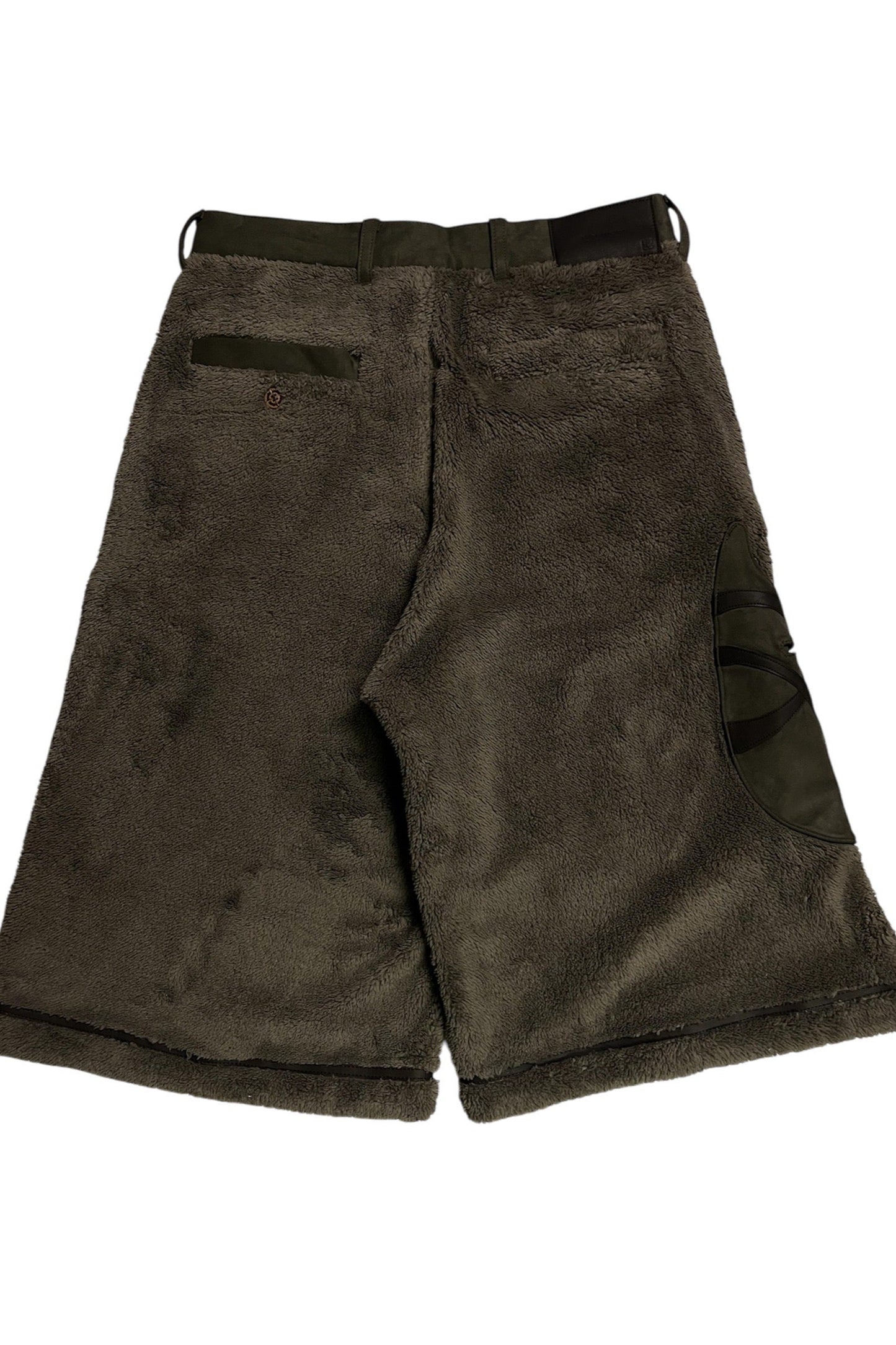 BOA/SUEDE BAGGY SHORTS “TOMO”