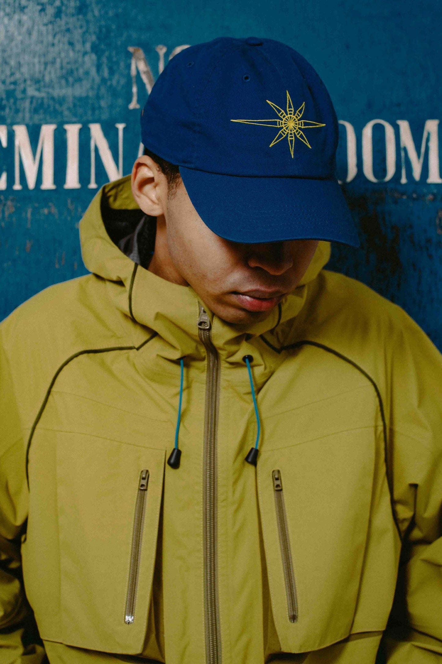 PARANOID"SYMBOL" CAP