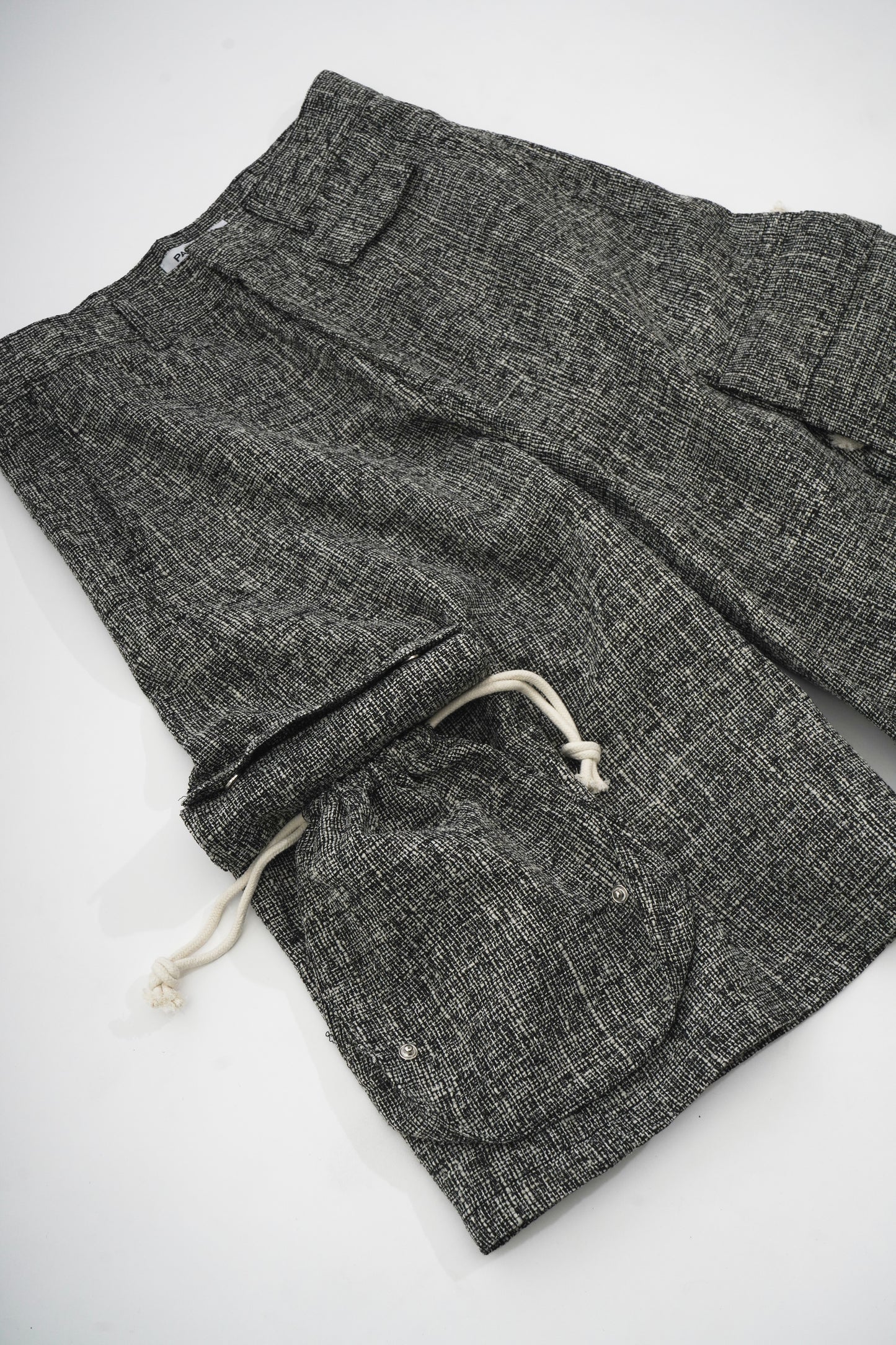 Tweed Purse Cargo Shorts【BLK】