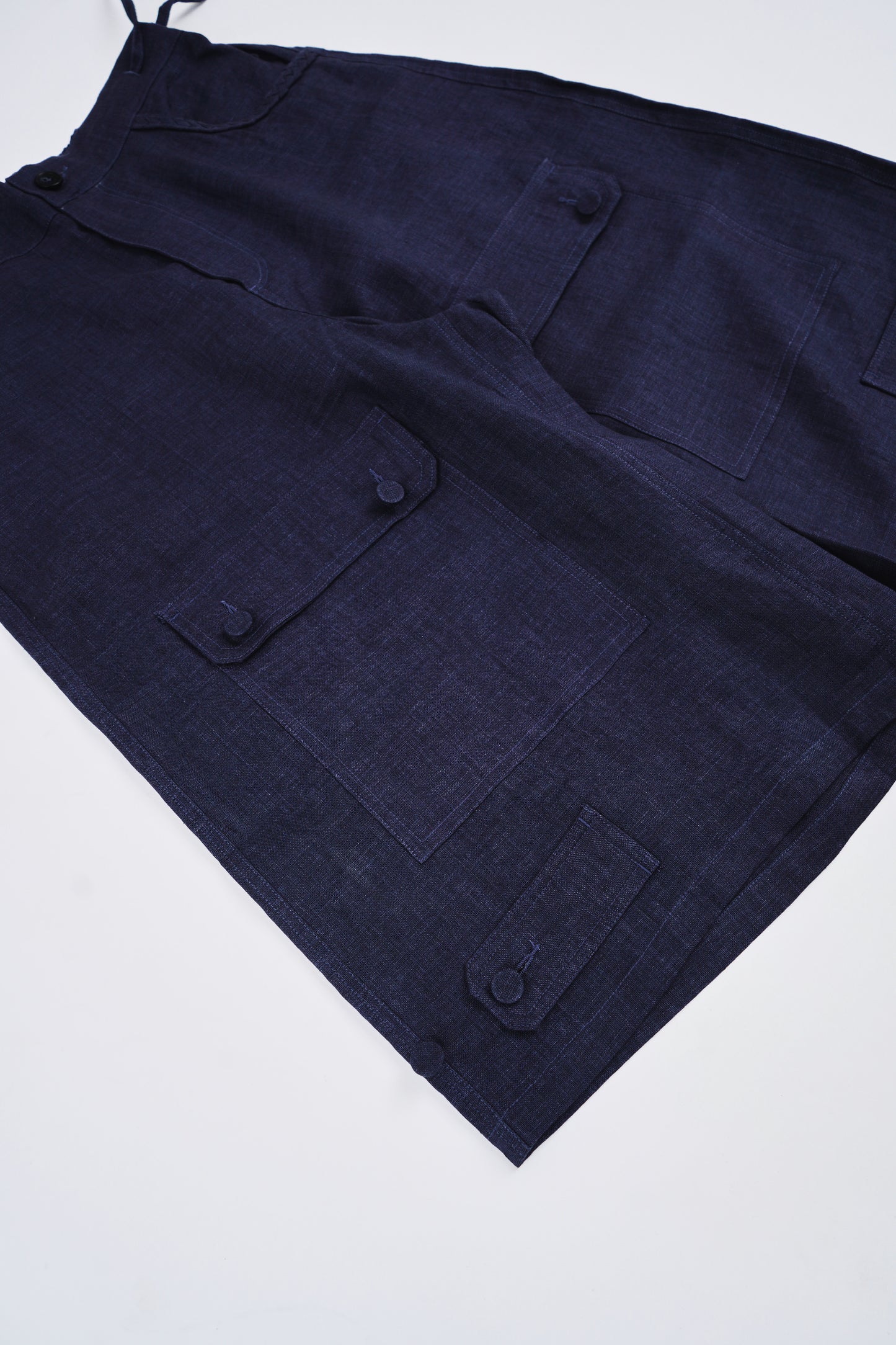 Linen Brade Buggy Shorts【NVY】