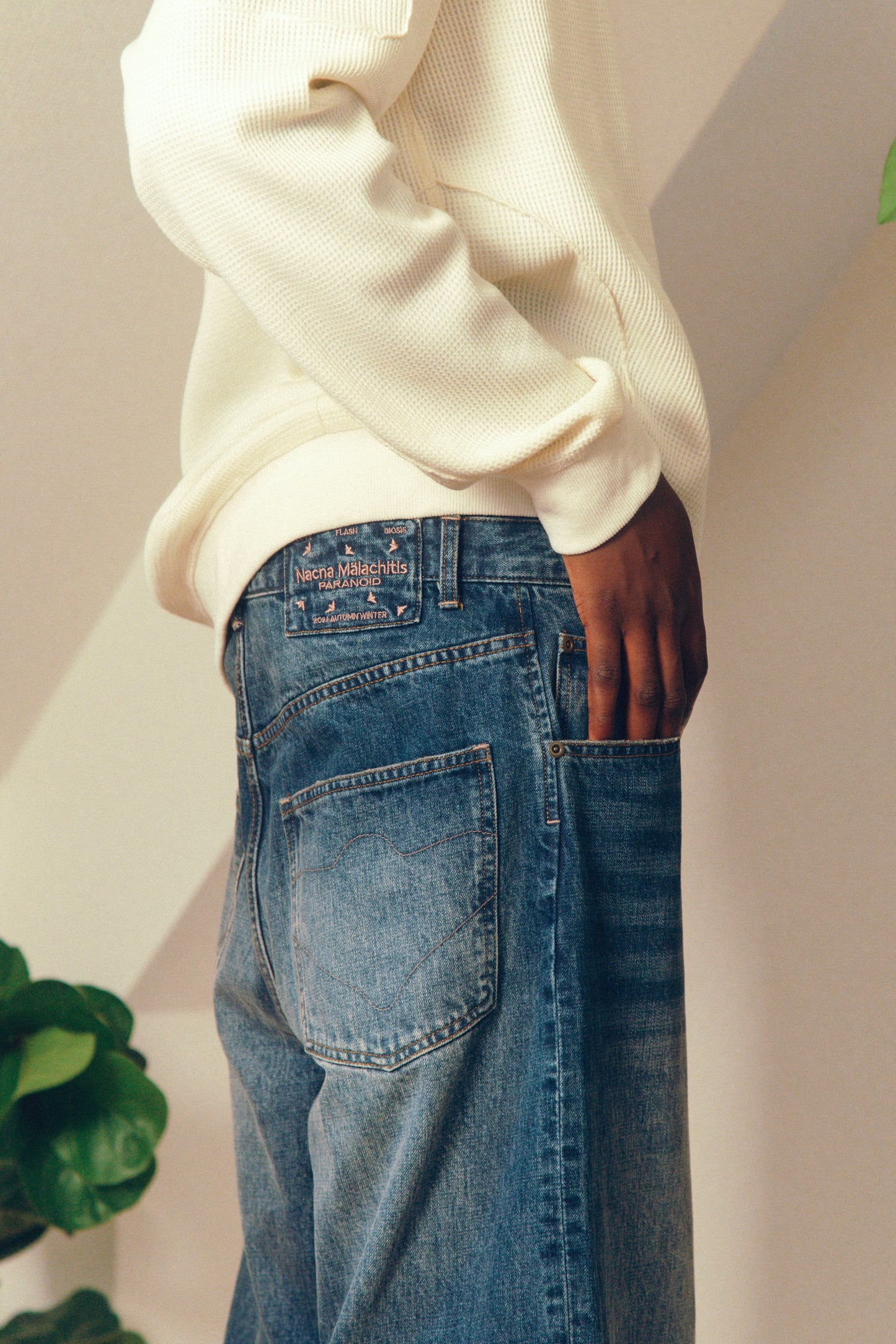 Straight Wide Denim