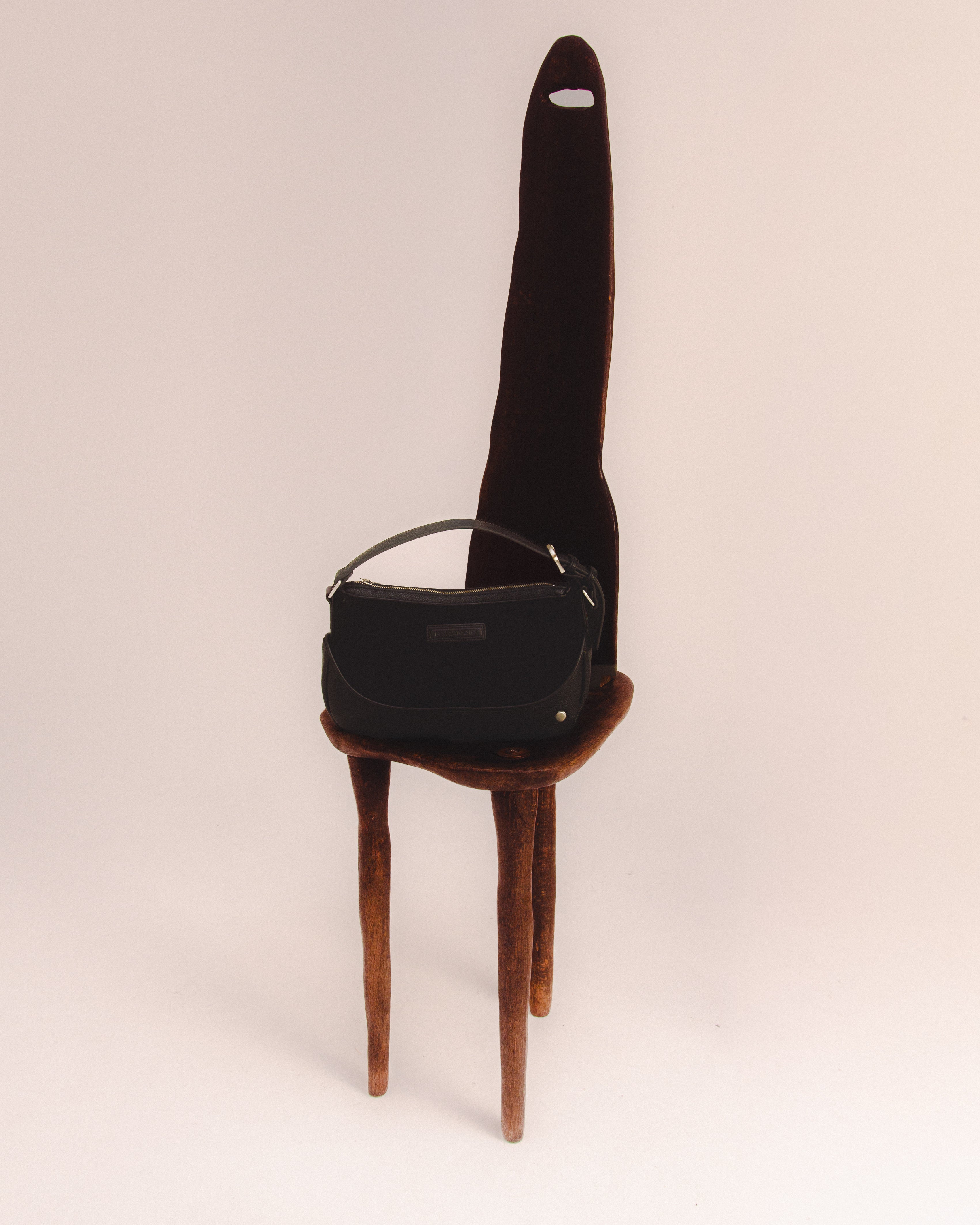 "leather piping" hand bag